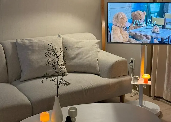 Urin House *